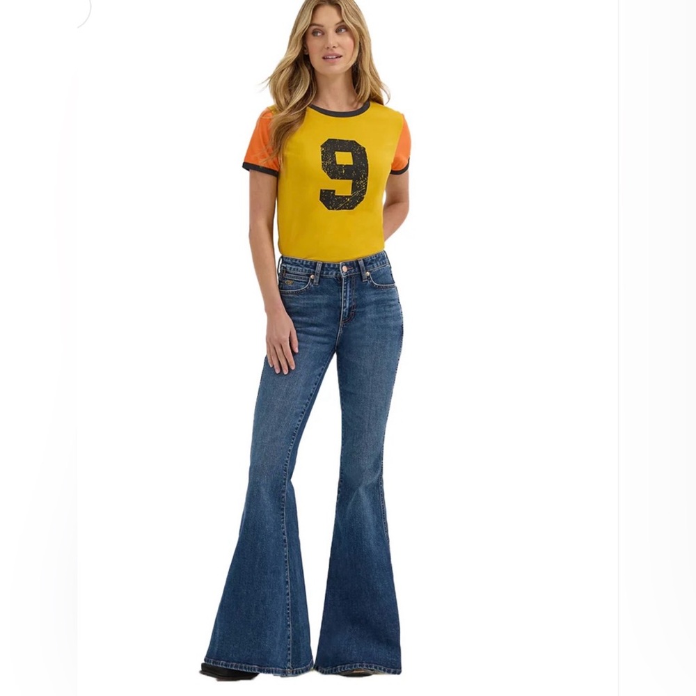 Wrangler X Lainey Wilson Hometown Bell Bottom Jeans